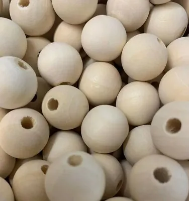 £2.99 • Buy Natural Round Untreated Plain Wooden Balls Bead With Hole 20mm Select Quantity