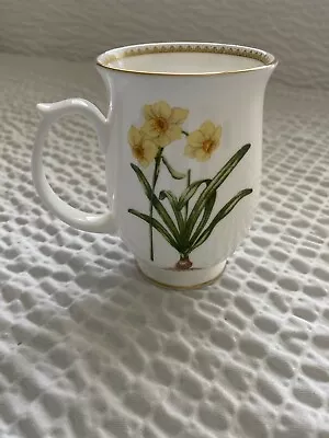 NEW Haengnam Elegant Bone China 8 Oz. Coffee Cup Jonquil Flowers Korea • $11.99