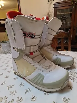 Burton SLX Snowboard Boots UK 11 (UK 10.5) • £50