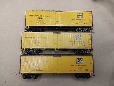 3 Ho Scale Weathered Pfe 36302 Pacific Fruit Express 40' Wood Reefer • $19.95