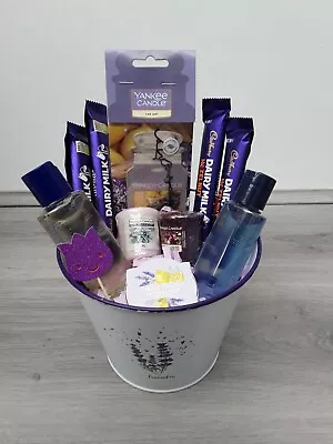 Yankee Candle Purple Fragrances And Cadburys Chocolate  Gift Tin New • £17.49
