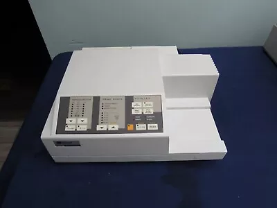 Molecular Devices UV Max Kinetic Microplate Reader  GUARANTEED • $157