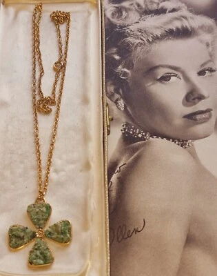 £14.99 • Buy VINTAGE NECKLACE 60s PENDANT CROSS GEMSTONE JADE SIGNED GEM COSTUME  JEWELLERY 