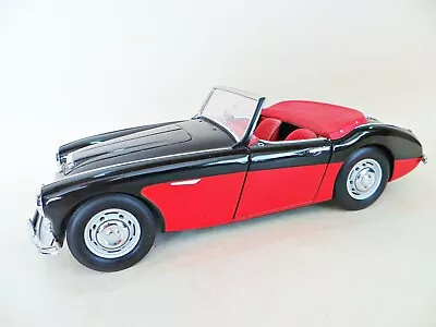 Kyosho '1961 Austin Healey 3000' 1:18. Black Over Red. Good. • £49.99