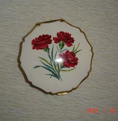 £10 • Buy Vtg Stratton White Enamelled With Red Carnation Design Powder Compact