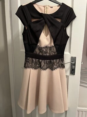 £5 • Buy Lipsy Dress Size 10 Vgc