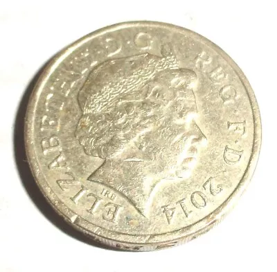 United Kingdom Elizabeth II 2014 One Pound Coin Decus ET Tutamen • $5.09