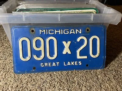 Michigan Municipal License Plate 090 X 20 • $14