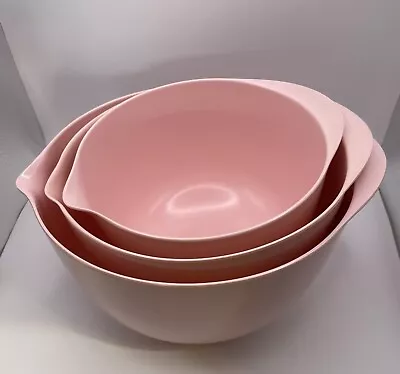 Pink Melamine Mixing Bowls With Pour Spout Set Of 3 Non Skid Vintage • $24.99