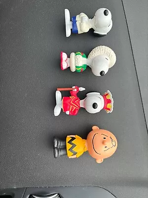 Vintage Snoopy Figures Toy Collectable 1999 McDonalds & 2015 Charlie Brown • £2