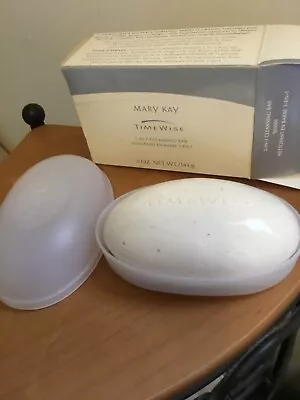 Mary Kay TimeWise 3 In 1 Cleansing Bar With Soap Dish 5 Oz NEW IN BOX 903000 • $24.99