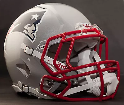 BRANDON BROWNER Edition NEW ENGLAND PATRIOTS Riddell SPEED Football Helmet • $389.99