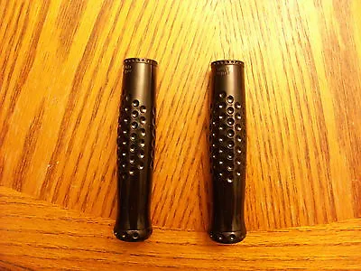 Vintage 1948-1951 FITS Gale  Evinrude Outboard Motor TILLER Grips 1 1/2 Hp  5/8  • $12.99