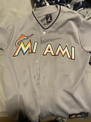 Miami Marlins Jersey Large Gray Reyes • $40