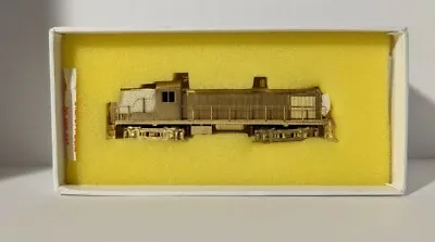 Oriental Limited N SCALE ALCO RS-3 1600HPMIDDLE VERSION • $160