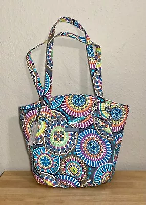 Vera Bradley Glenna In Sunny Medallion NWT • $60