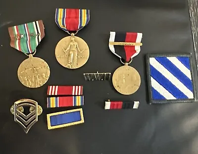 Vintage 1941-1945 Military Memorabilia Metals And Pins Own A Piece Of History! • £38.60