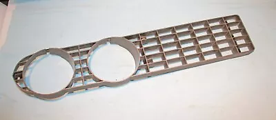 70 71 Ford Torino Grille Fairlane • $165