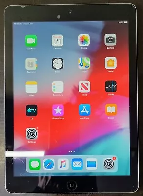 Apple IPad Air 1st Gen. 16GB Wi-Fi 9.7in - Space Grey • $30