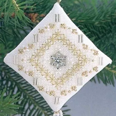 MILL HILL TINY TREASURED ORNAMENT Beaded Cross Stitch Kit CRYSTAL SNOWFLAKE • $7.13