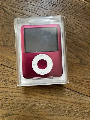 Apple IPod Nano 3rd Generation 8GB USB MP3 Player - Red • £10