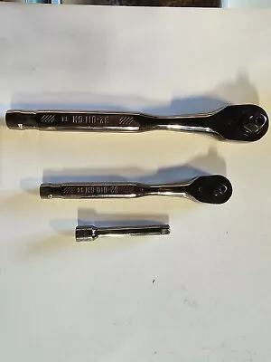 2 Craftsman Quick Release Ratchets 1/4” 82-010GM 3/8” 82 011.  Plus An Extension • $27