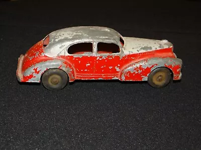 VINTAGE 1940's HUBLEY WHITE & RED AUTOMOBILE CAR WITH RUBBER TIRES • $9.99