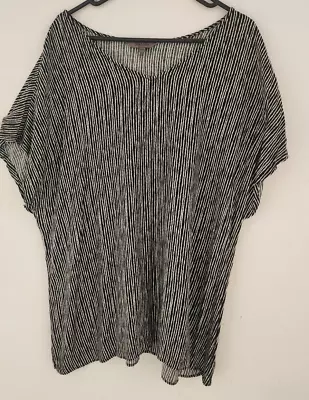 Women Plus Size Top Short Kimono Sleeve Sz 20 Black White Casual Lightweight • $10.90