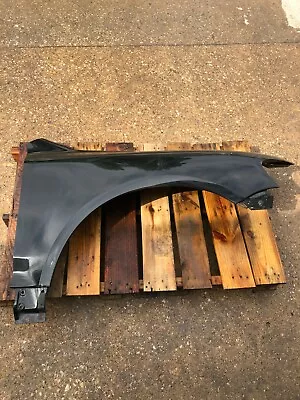 2004 - 2007 VOLKSWAGEN TOUAREG Passenger Right Front Fender OEM 7L6821120C • $219