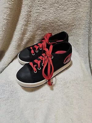 Heelys X2 Size Child 13 Black & Red • £18.99