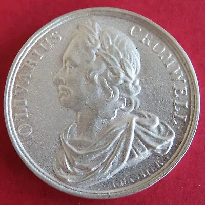 OLIVER CROMWELL 1658 DASSIER REPRODUCTION 36mm WHITE METAL MEDAL • £27.95