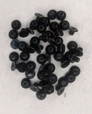 50 X M3 X 3mm Flat Head 2.5  Laptop Hard Drive & SSD Mounting Screws - Free P&P • £4.99