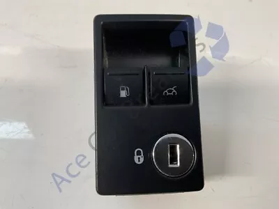 VW New Beetle Convertible 98-11 Tailgate Fuel Flap Switch 1Y0959551 • $63.16