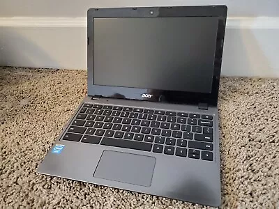 Acer Chromebook C720-2802 11.6in. (1GB) Netbook • $37.99