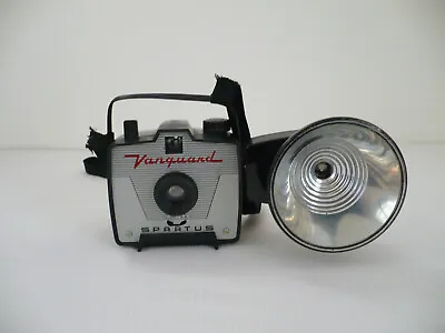 $14.95 • Buy Vintage Spartus Vanguard Color/B&W Camera W/Flash Attachment Uses 127 Film