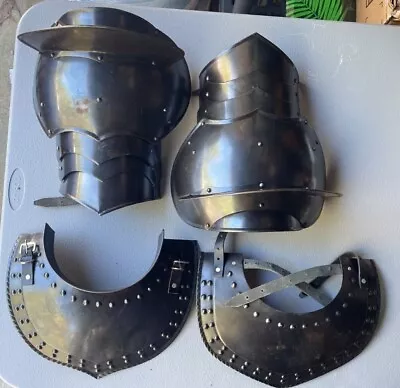 NauticalMart Dark Gothic Steel Gorget Neck Armor And Pauldron • $90