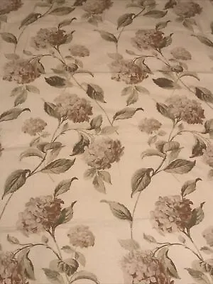 Laura Ashley Hydrangea Gold / Natural Fabric 134 Cm Wide ( Per Metre ) • £37