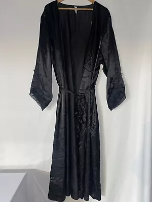 Flora Nikrooz Black Robe Applique Lace Trim Vintage Style Long 3X  56”Long EUC • $50