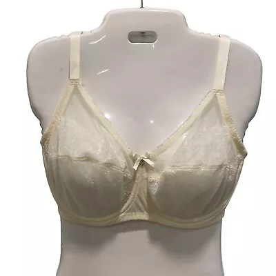 WACOAL 855186 Full Figure Retro Underwire Bra 32DDD Cream Floral Lace Bow • $20.07