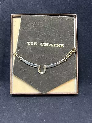 Vintage Gold Tone Tie Curb Chain (3923) • $10