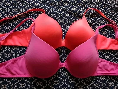 2x UNDERWIRED PADDED PUSH UP BRAS SIZE 34B. LA SENZA &DUNNES • £5.99