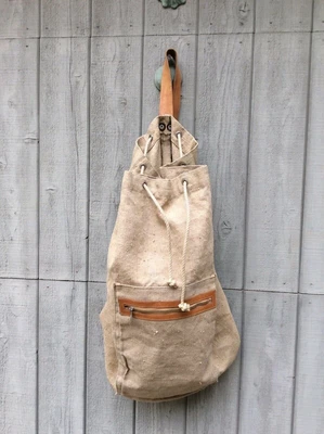£55 • Buy Vintage Swiss Army Duffel Bag
