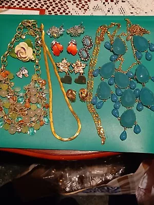 Vintage Jewelry Lot All Signed Necklaces Brooches Clip On Earrings • $9.99