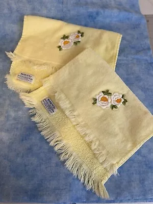 Pair Of Vintage Martex Hand Towels Yellow With Flowers • $12