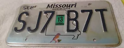 VINTAGE US MISSOURI LICENSE PLATE With EXPIRED 2013 STICKER SJ7 B7T WITH A BIRD • $12