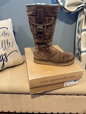 UGG Australia Suede Cargo Buckle Boots Sheepskin Womens Size 9 • $54.99