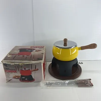 Vintage 1975 Fondue Pot Complete Set With Box 2 Quart Yellow Porcelain Enamel • $47.99