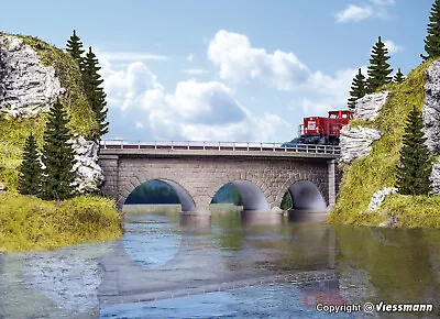 Kibri 37661 N 1:160 + Z 1:220 - Kit Of Regnitz Bridge Curved Single Tracked • $19.07