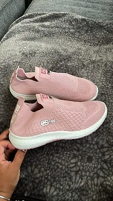 Ecko Red Pink Knit Slip On Sneakers Size 10 See Description • $12.50