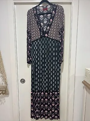 $100 • Buy Tigerlilly Dress Size 14